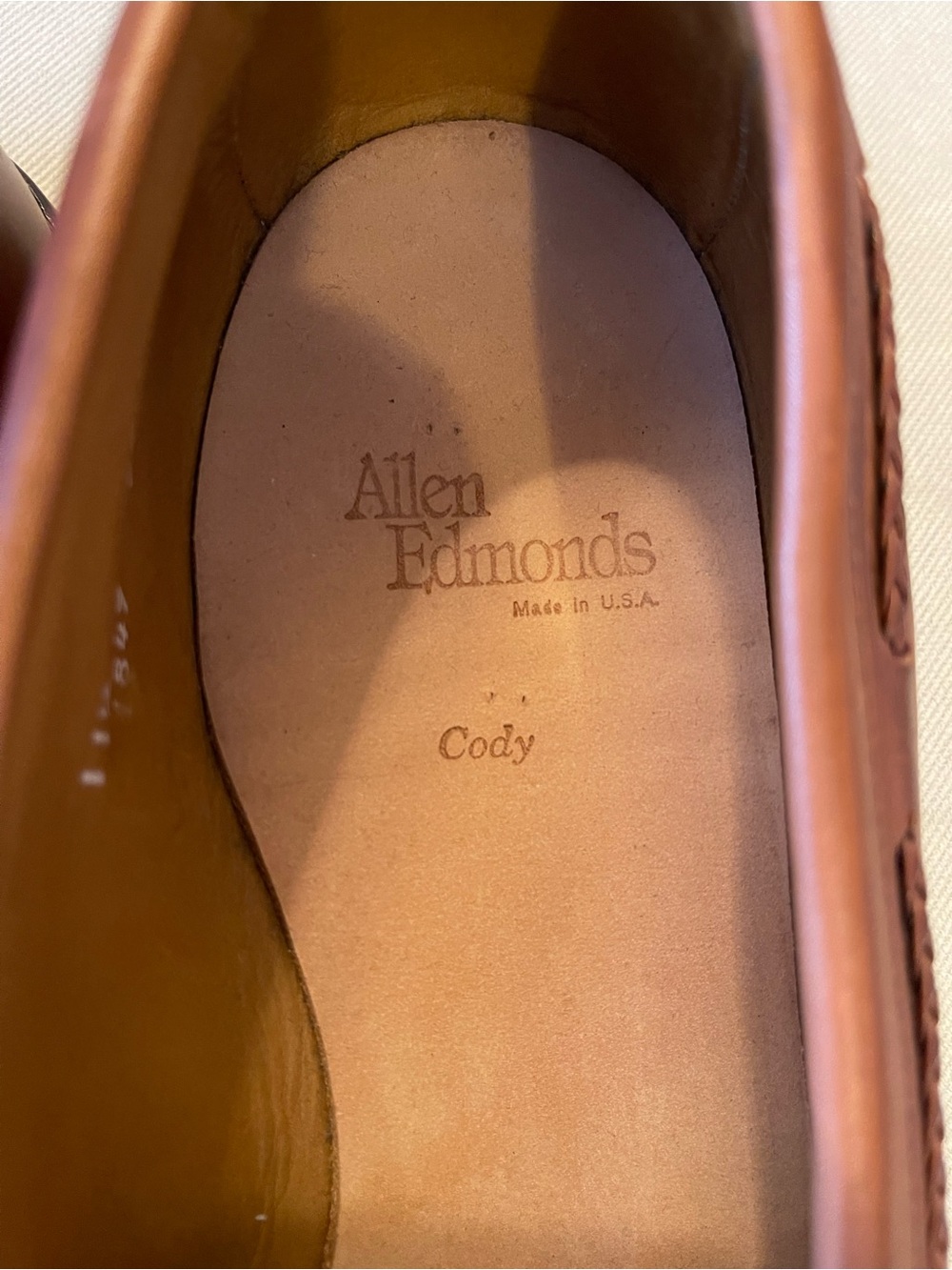 Allen Edmonds "Cody" Woven Tassel Loafers (Size 11.5 D in Chili) - Picture 4 of 8